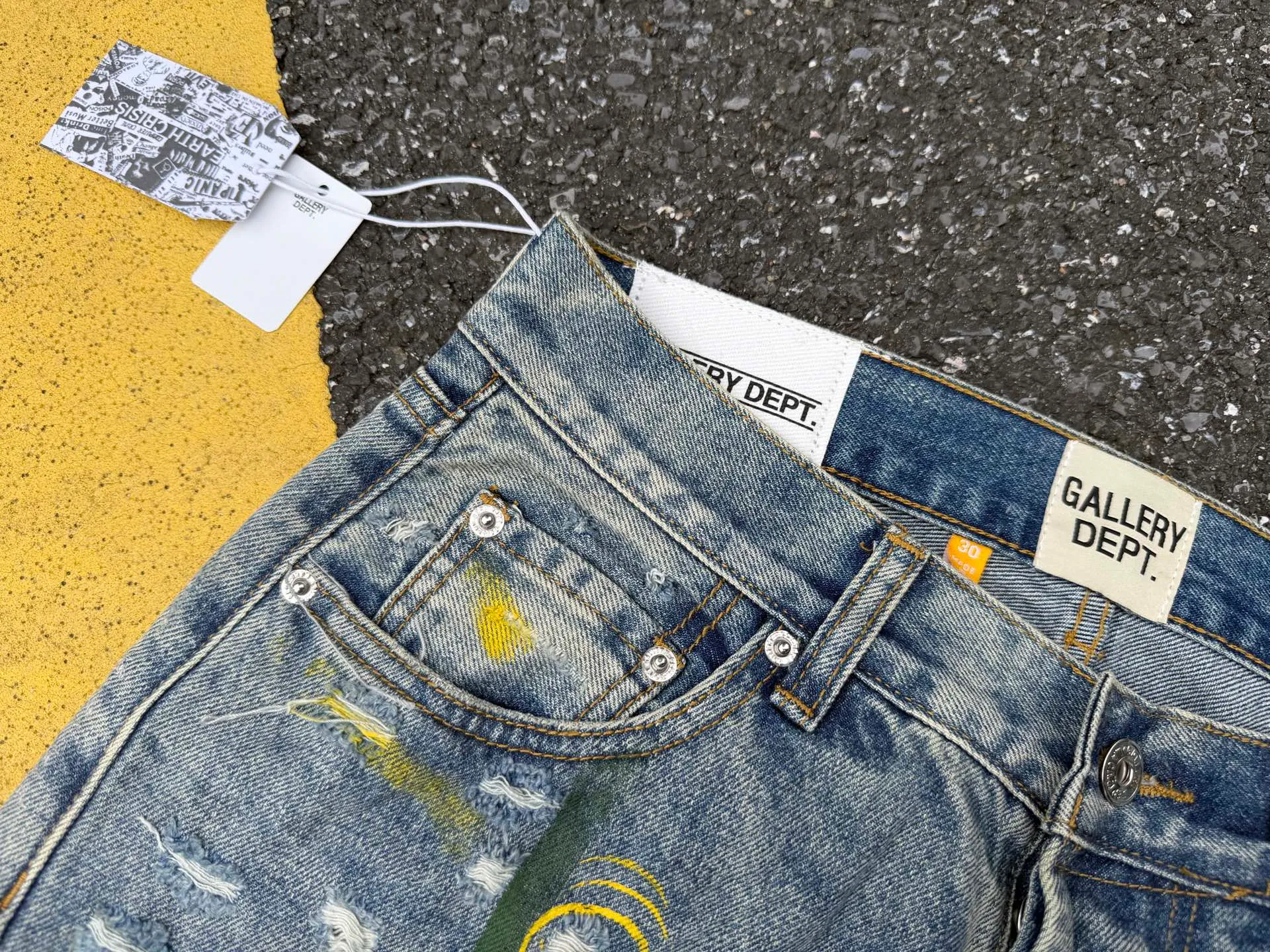 P300💰GA02 Top heavy industry GALLERY DEPT. Spliced ​​ink splash paint hand-stitched holes washed retro jeans men and women high street splash ink pants micro-flared casual trousers trendy couple same style Size: 28 30 32 34 36 (corresponds to S M L XL XXL)